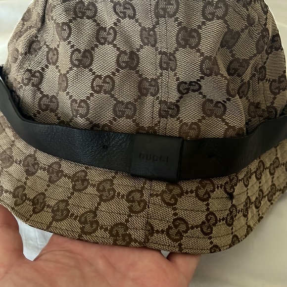 Gucci bucket hat - Picture 3 of 3
